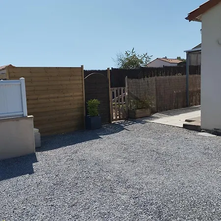 La Hutiere Pres D'ancenis Ferienhaus Liré