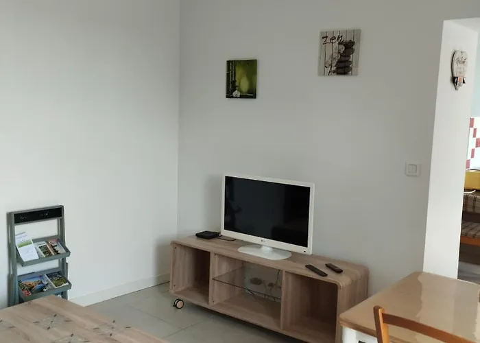 La Hutiere Pres D'ancenis * Liré