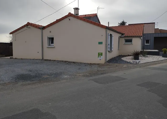 펜션 La Hutiere Pres D'ancenis Liré